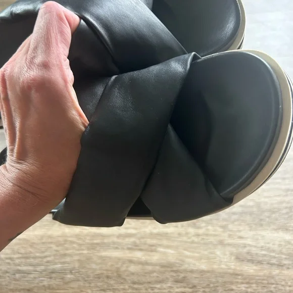 FRAME Women's Le Playa Leather Platform Slide Sandal Black Sz 39 US 8.5 - Picture 4 of 6